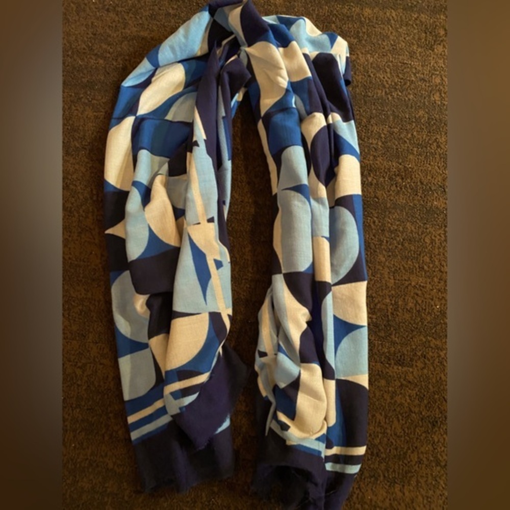 Ladies Large Wrap - Scarf - Sarong